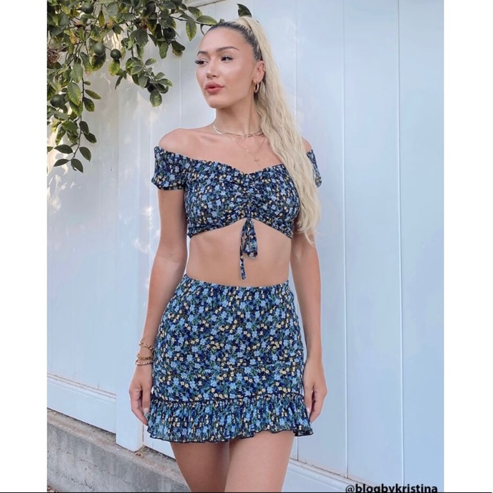 Forever 21 two piece floral set